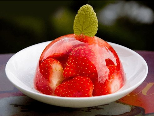 Желе из сока и фруктов