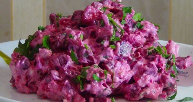 яркий салат с майонезом